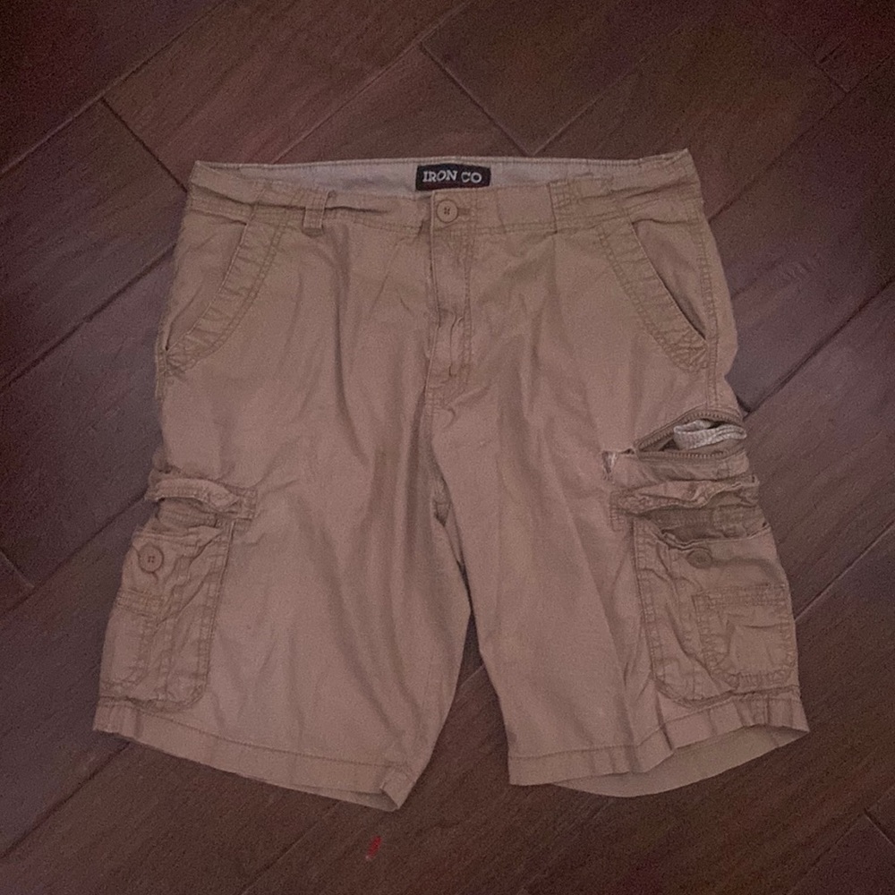 men’s cargo shorts